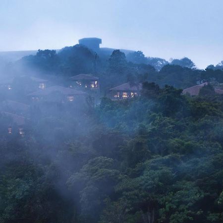 Taj Madikeri Resort & Spa Coorg Esterno foto